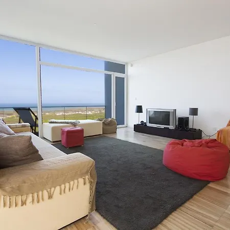 Arriba Beach House *